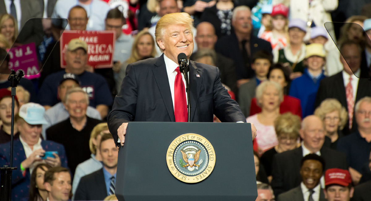 trumppodium2_1200x650