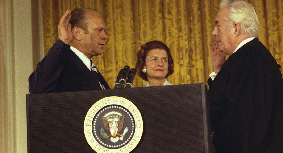 ford_sworn-in_1200x650