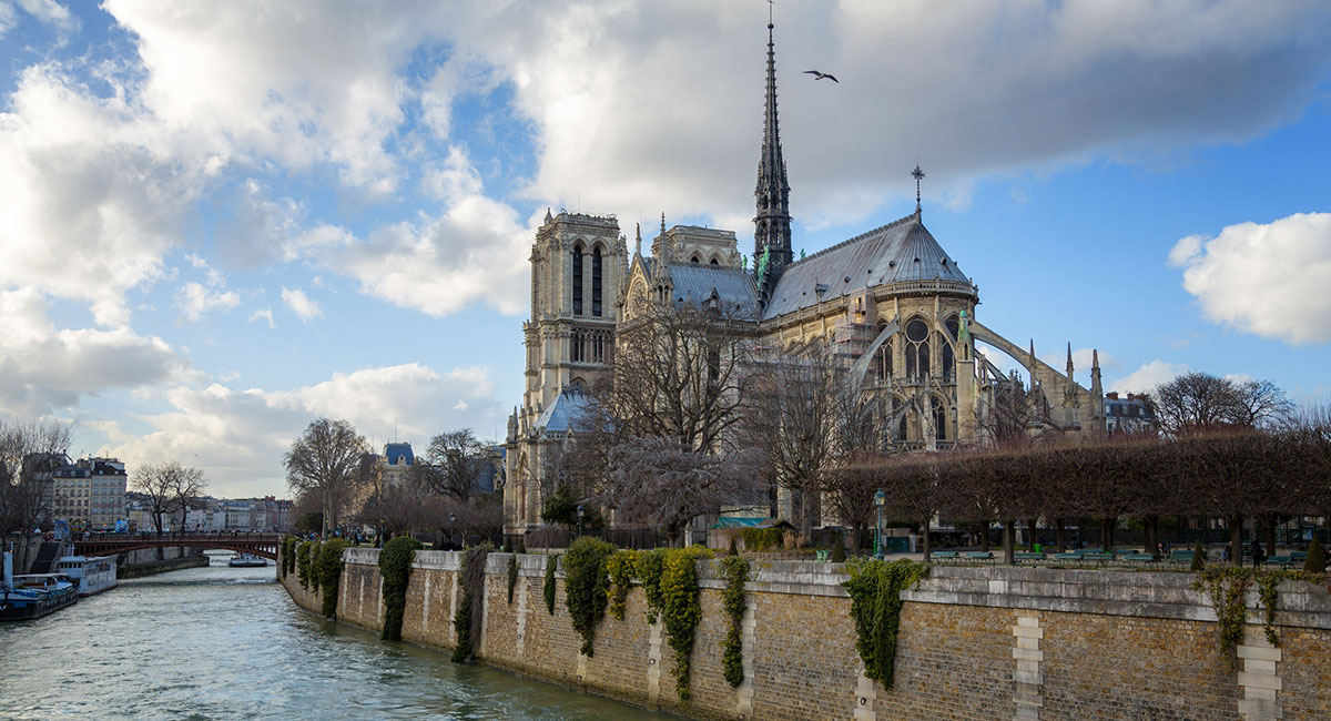 notredame_1200x650