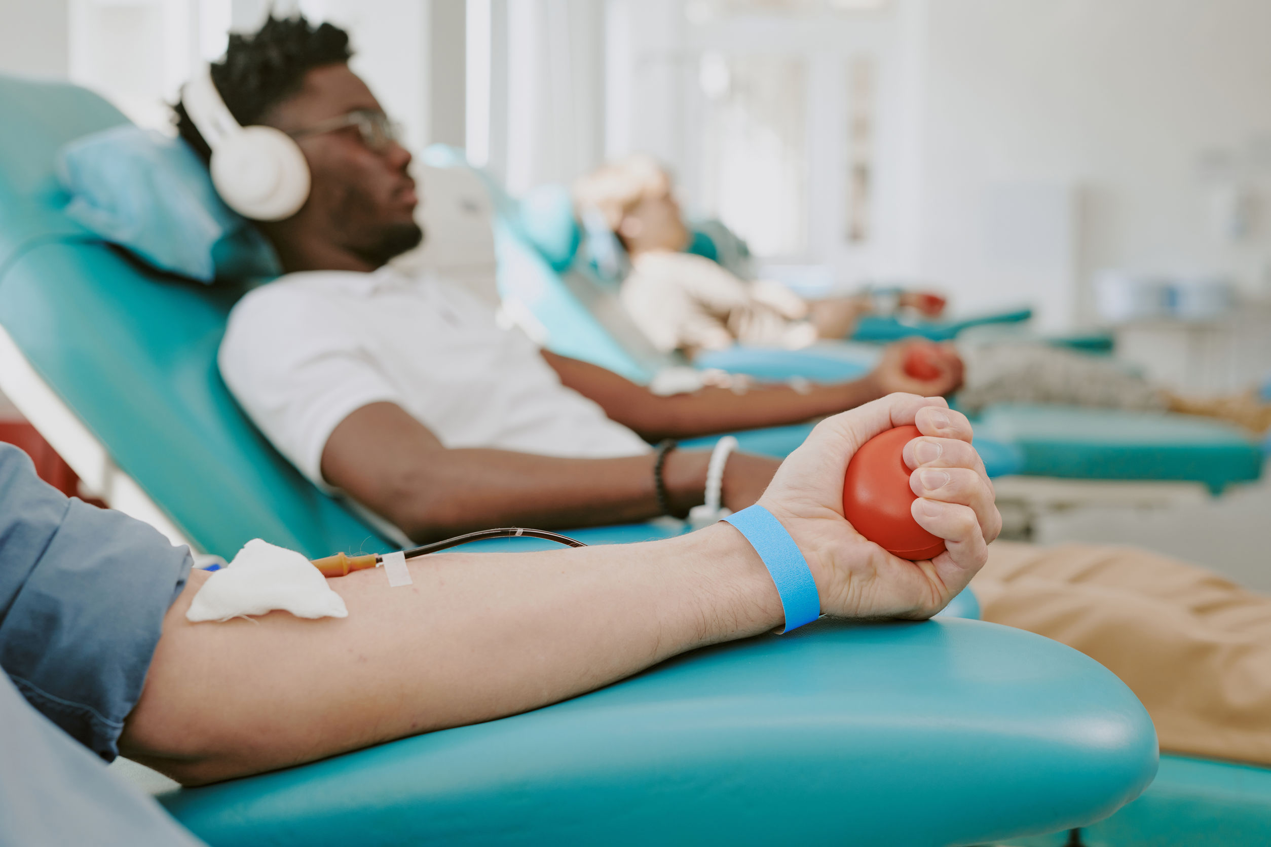 Why Aren’t You Paid to Donate Blood?: News Article - Independent Institute