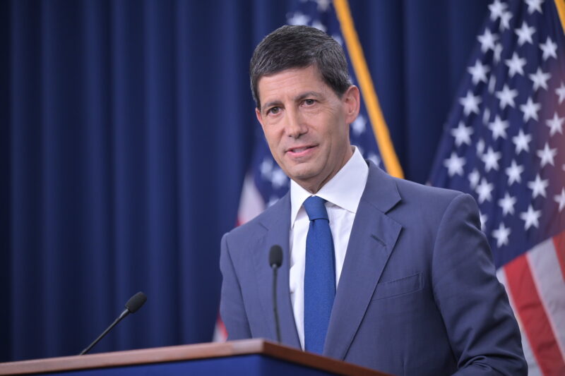 Kevin Warsh’s Mission: Reviving the Era of Monetary Restraint